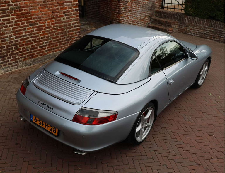 Porsche 996 Carrera