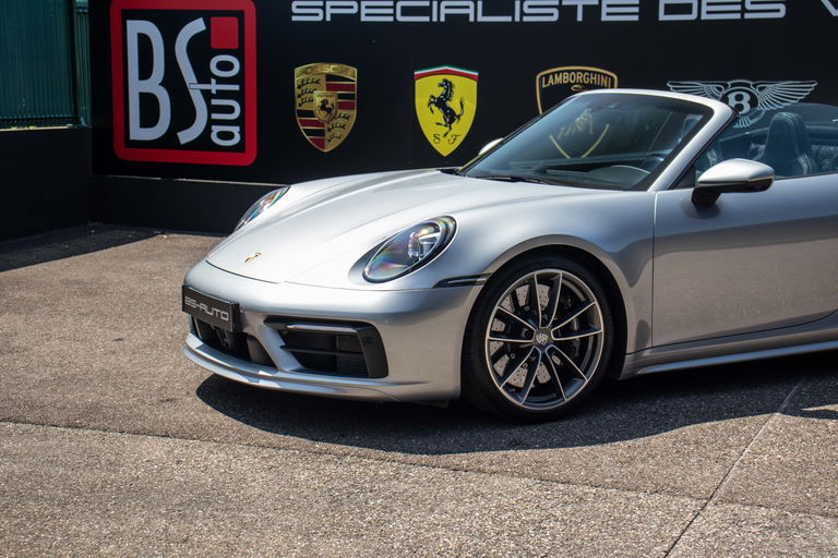 Porsche 992 Carrera 4S