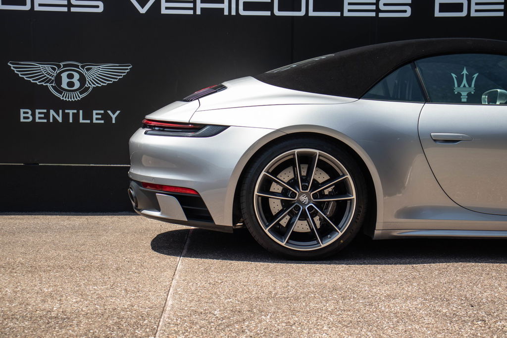 Porsche 992 Carrera 4S