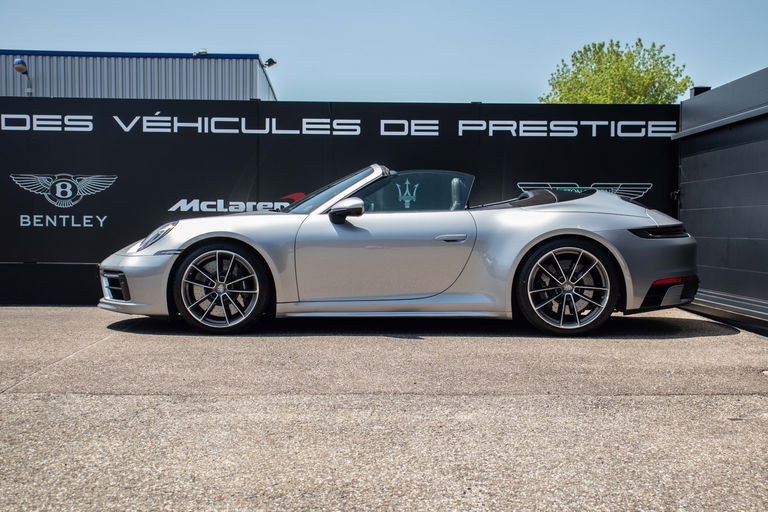 Porsche 992 Carrera 4S