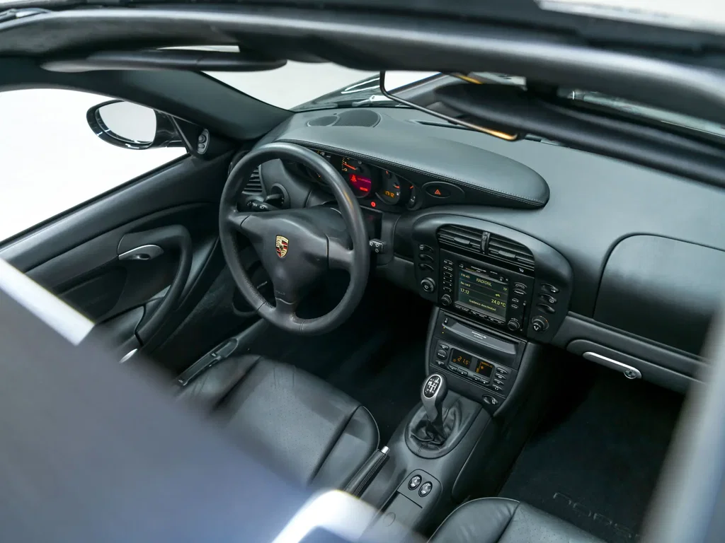 Porsche 996 Carrera 4S