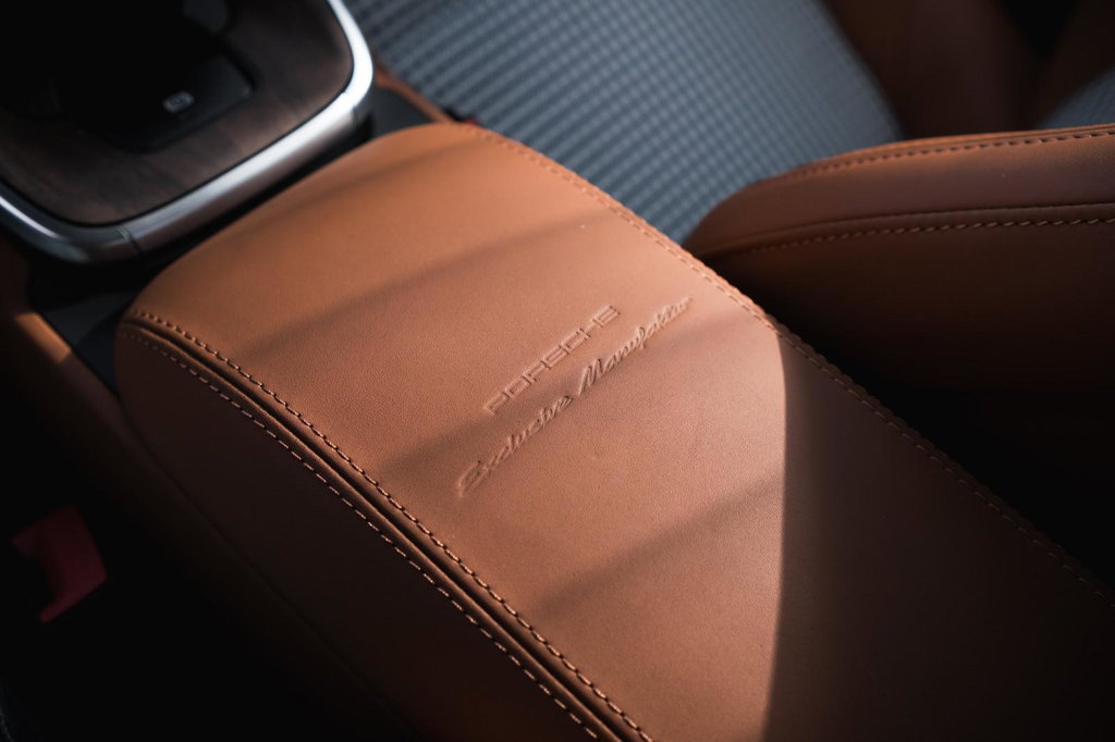 Porsche 992 Sport Classic