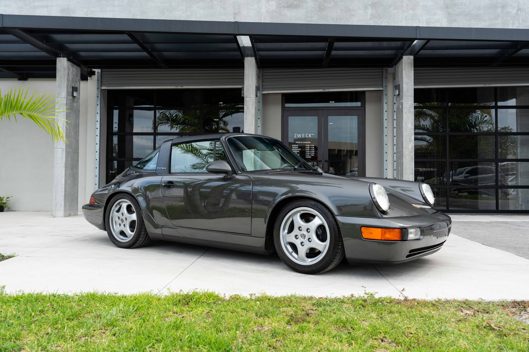 Porsche 964 Carrera 2 1994 - elferspot.com - Marketplace for
