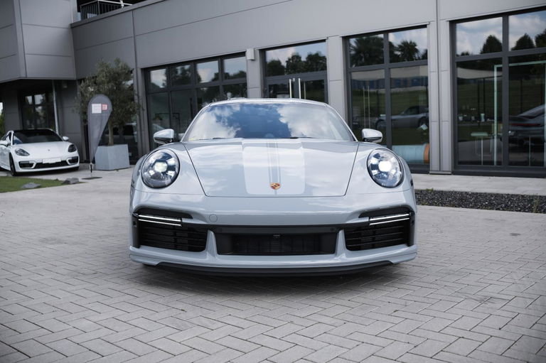 Porsche 992 Sport Classic