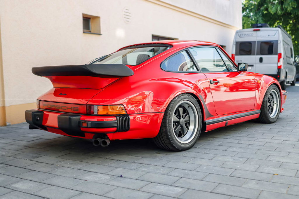 Porsche 911 Modified