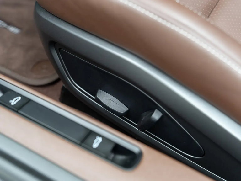 Porsche 992 Targa 4 GTS