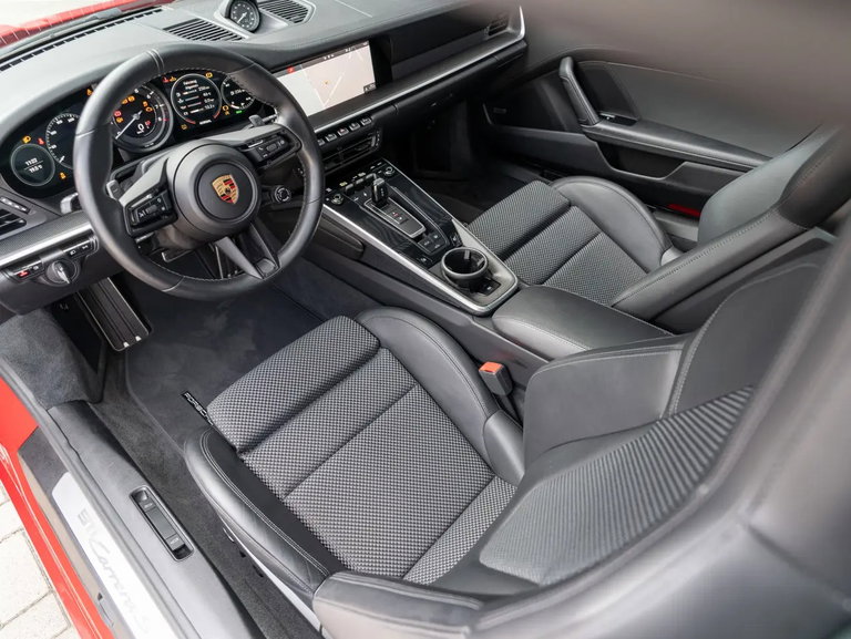 Porsche 992 Carrera S