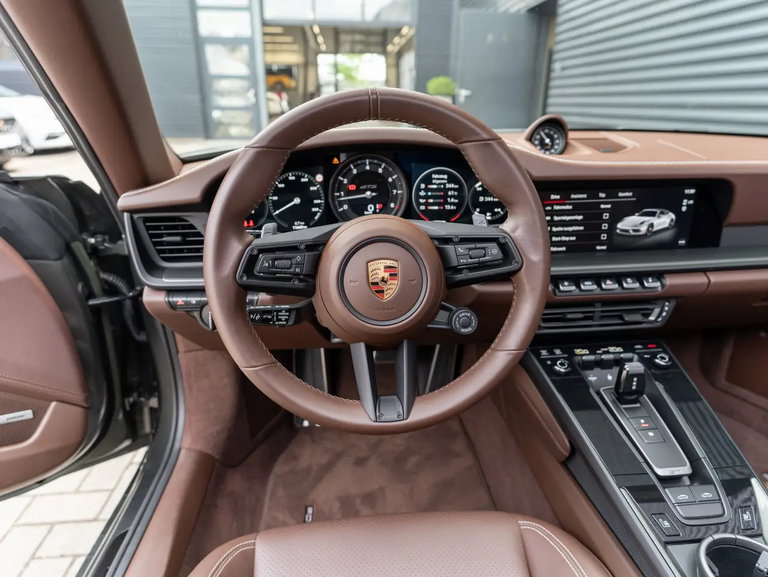 Porsche 992 Targa 4 GTS