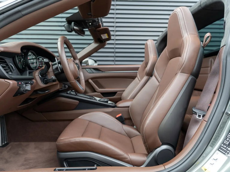 Porsche 992 Targa 4 GTS