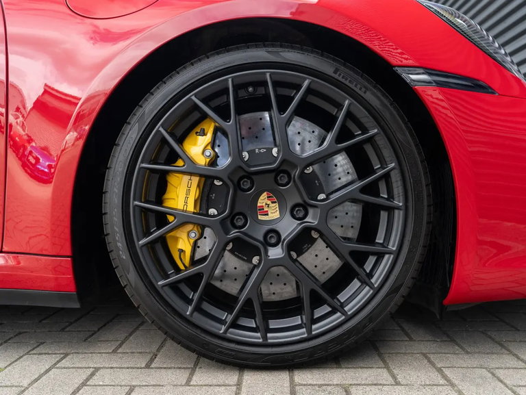 Porsche 992 Carrera S