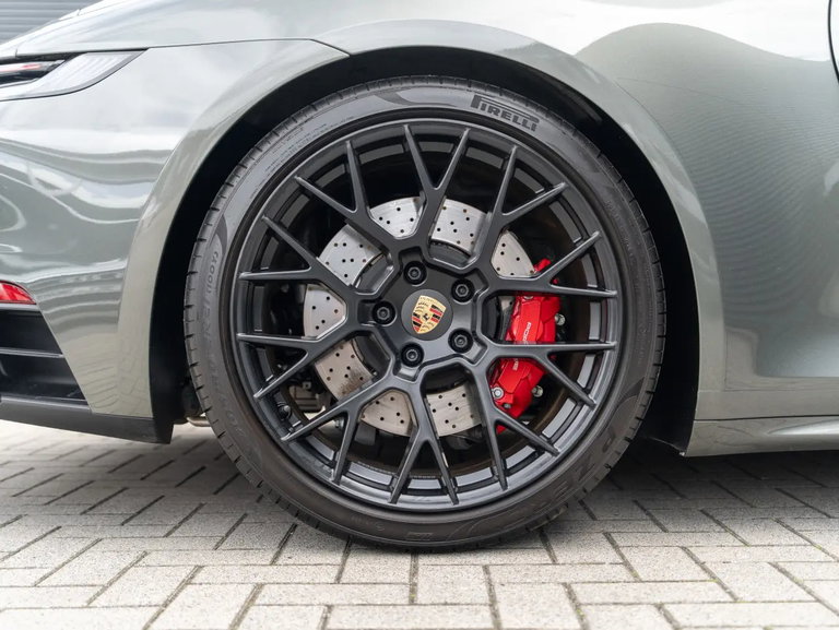 Porsche 992 Targa 4 GTS
