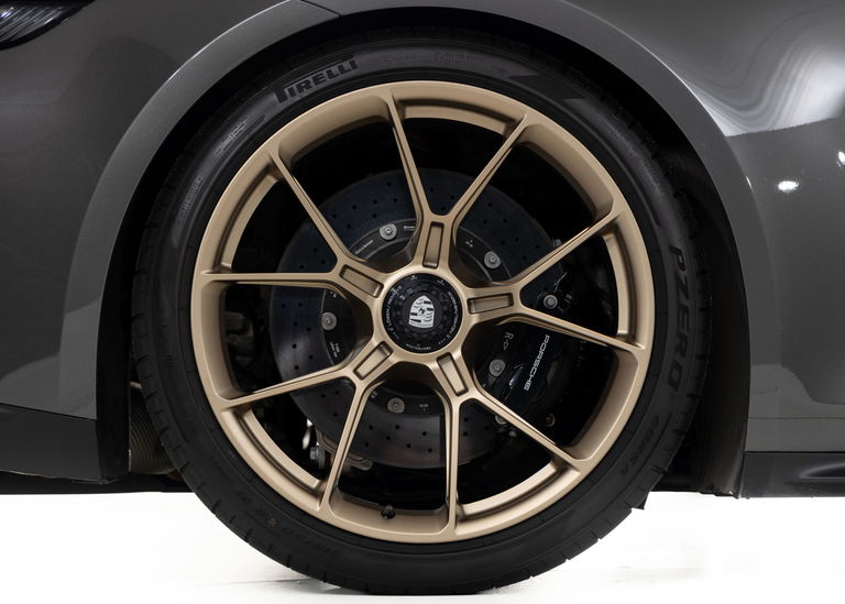 Porsche 992 GT3 Touring