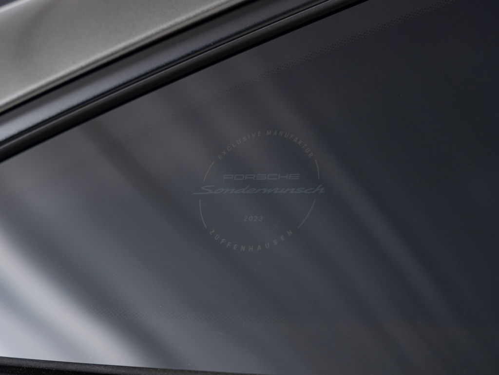 Porsche 992 GT3 Touring