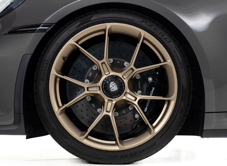 Porsche 992 GT3 Touring