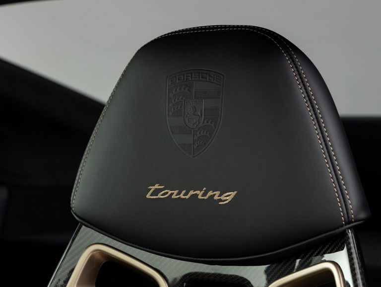 Porsche 992 GT3 Touring