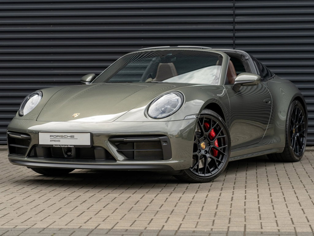Porsche 992 Targa 4 GTS 2022 - elferspot.com - Marketplace for
