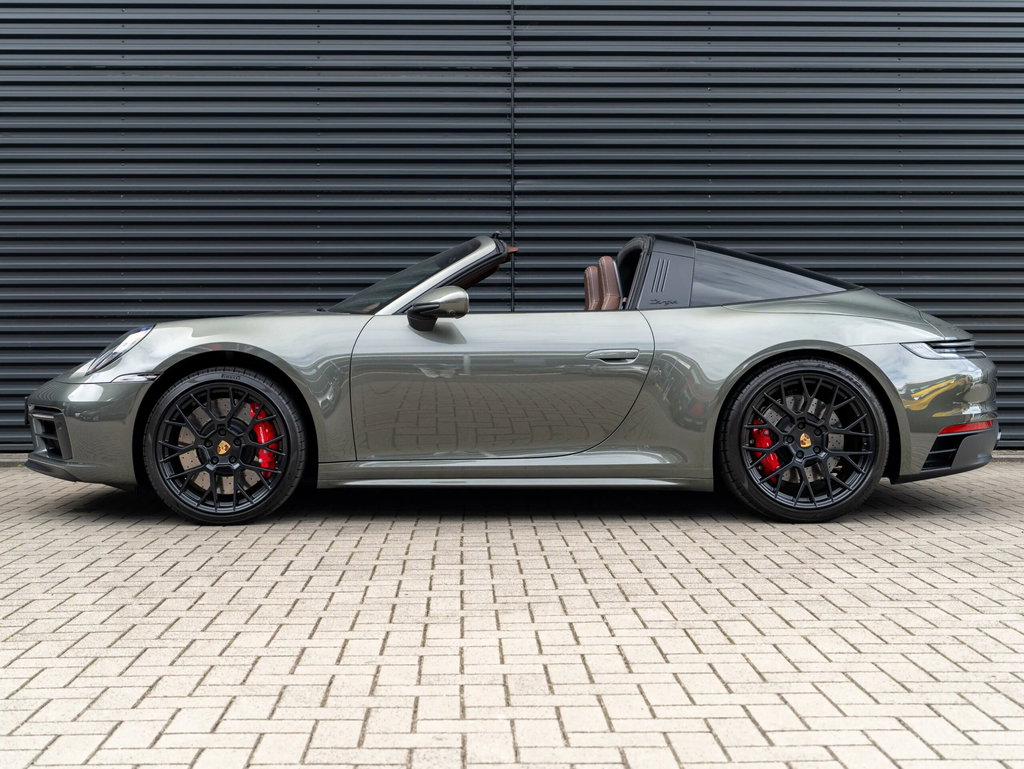 Porsche 992 Targa 4 GTS