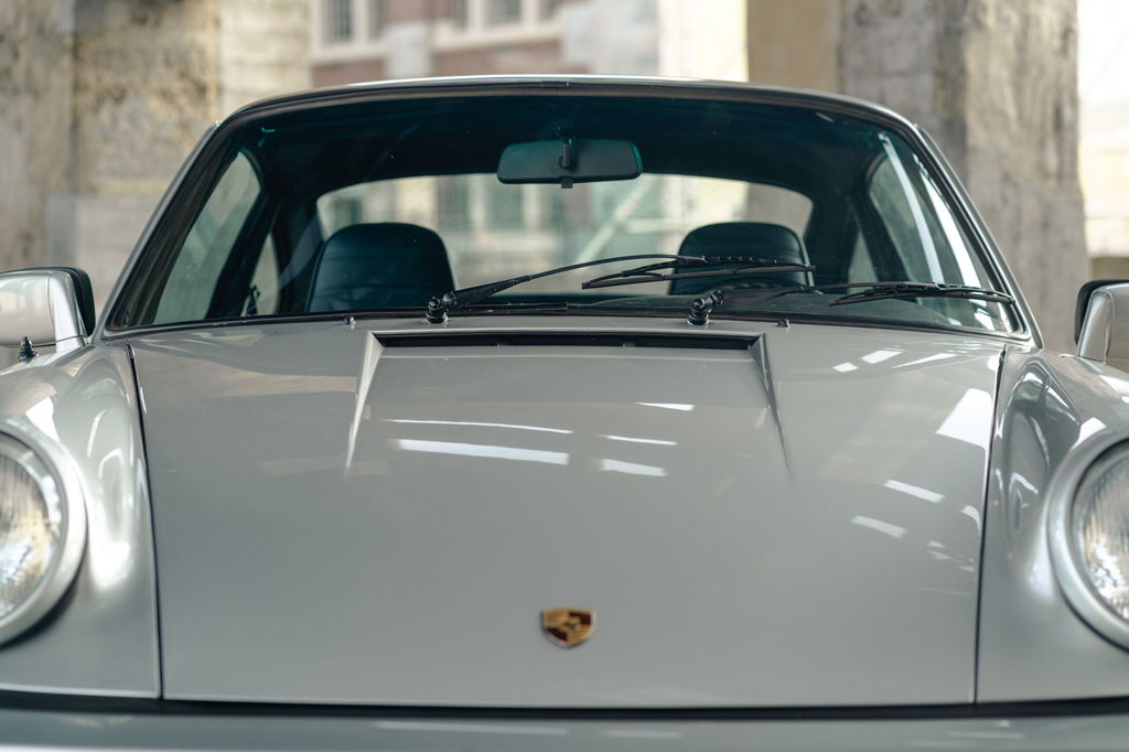 Porsche 911 Carrera 3.0