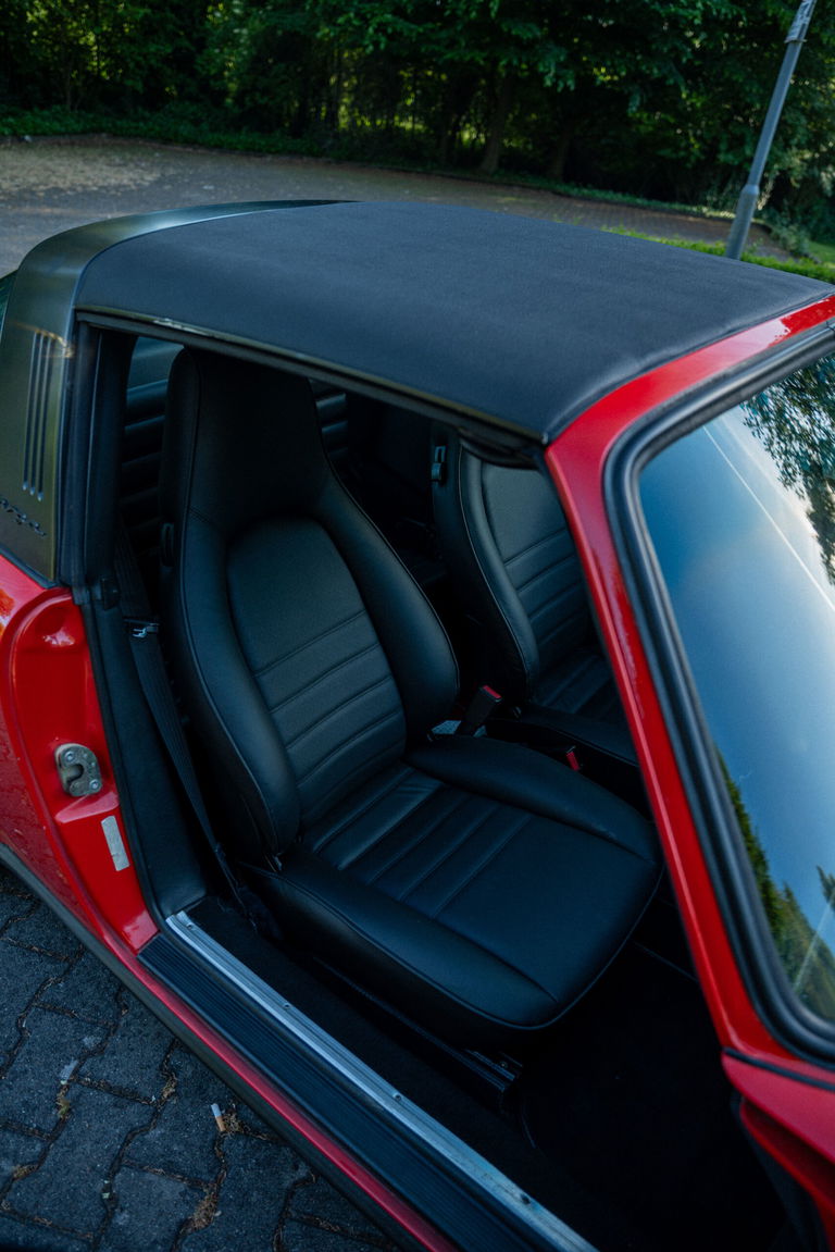 Porsche 911 Carrera 3.2