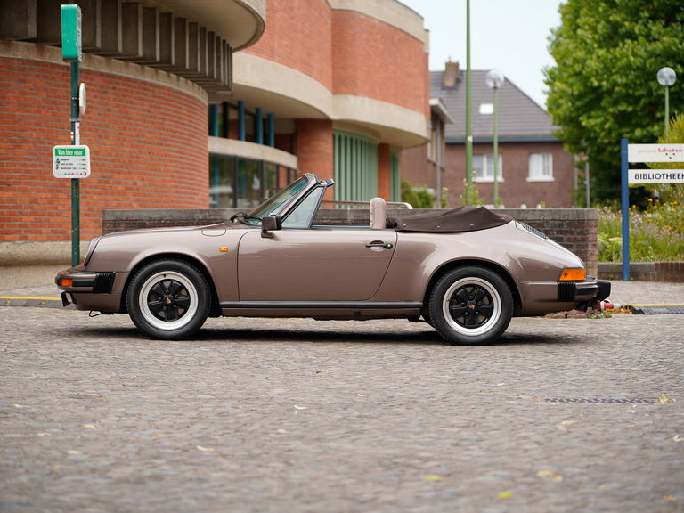 Porsche 911 Carrera 3.2