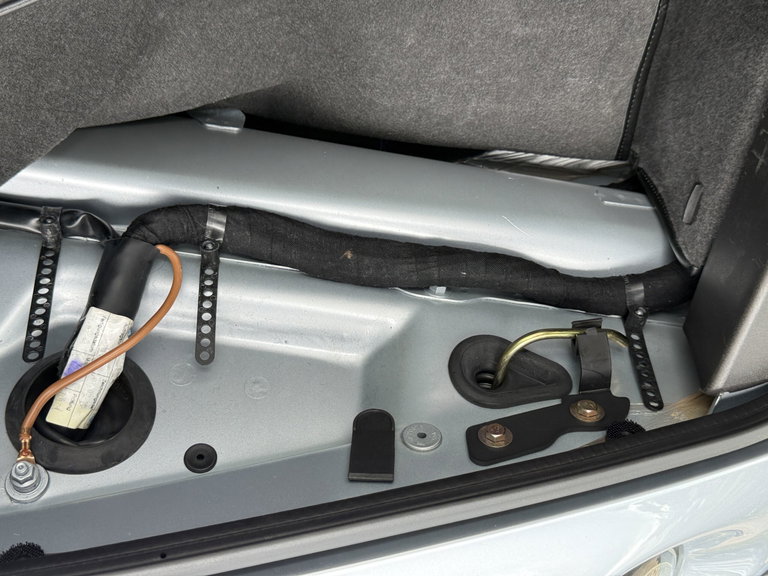 Porsche 993 Carrera 4S