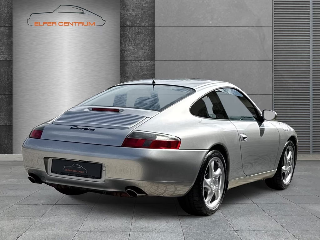 Porsche 996 Carrera