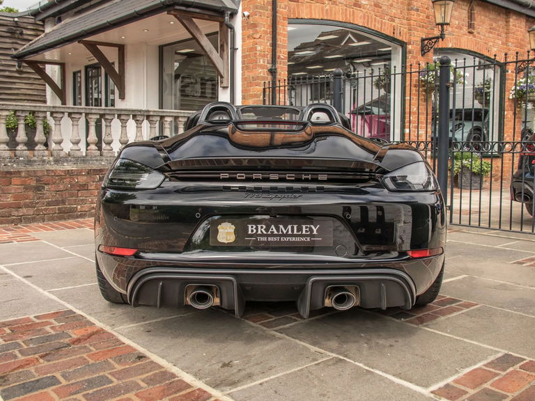 Porsche 718 Spyder