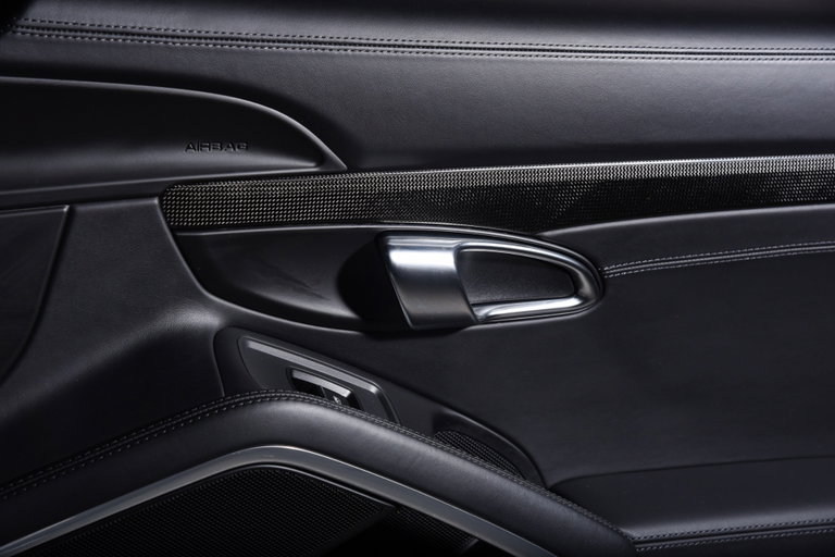 Porsche 991 Carrera 4 Black Edition