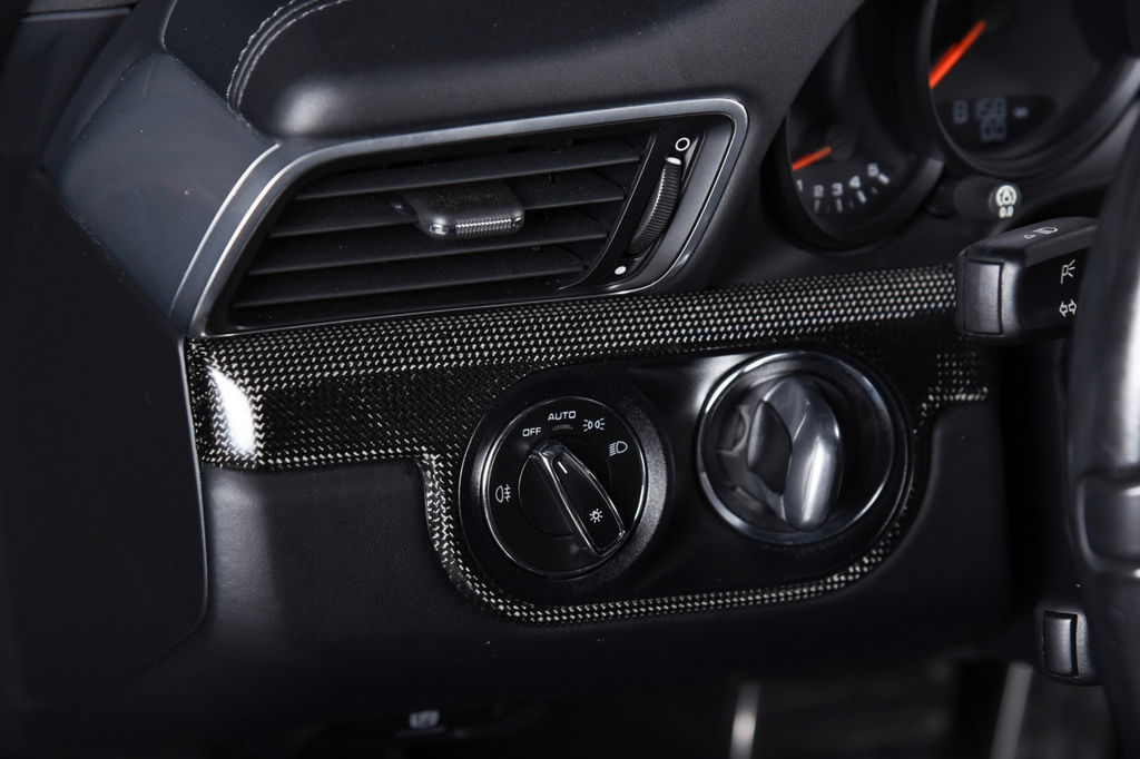 Porsche 991 Carrera 4 Black Edition