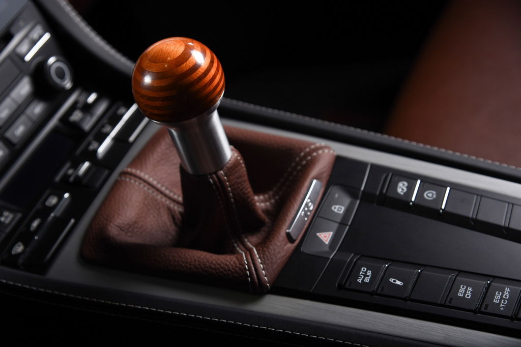 Porsche 718 Cayman GT4