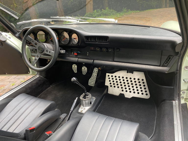 Porsche 911 Backdate