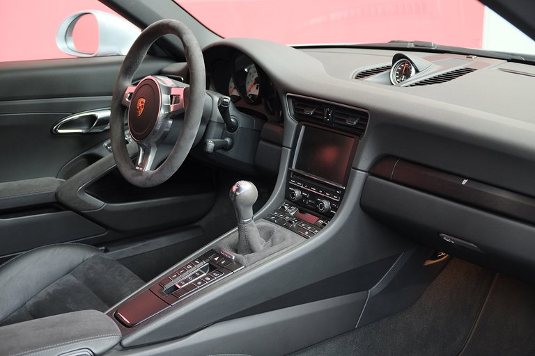 Porsche 991 Carrera GTS