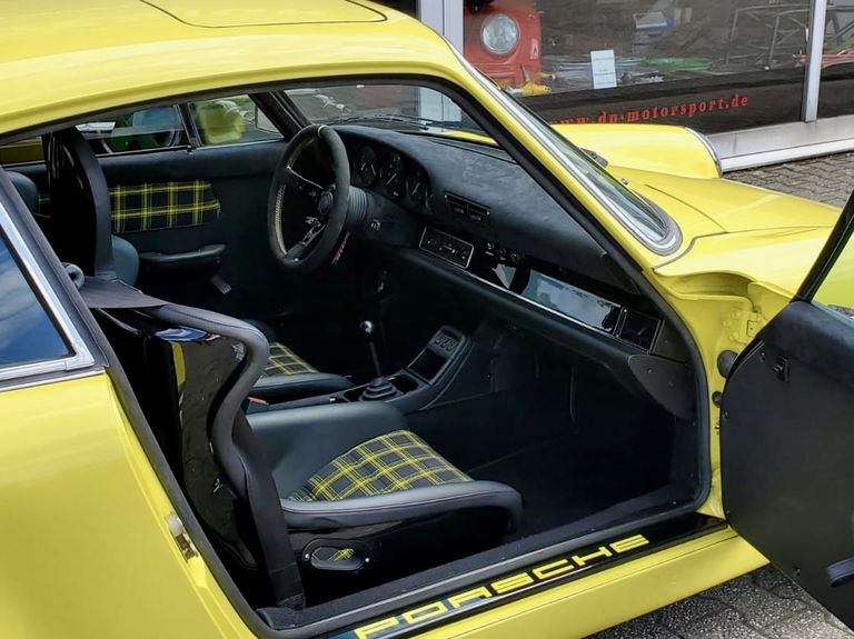 Porsche 911 Backdate