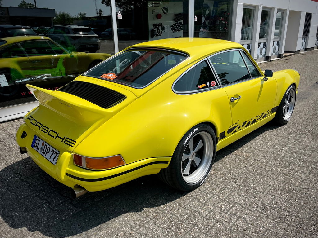 Porsche 911 Backdate