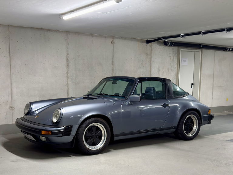Porsche 911 Carrera 3.2