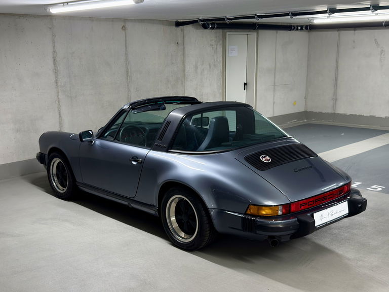 Porsche 911 Carrera 3.2