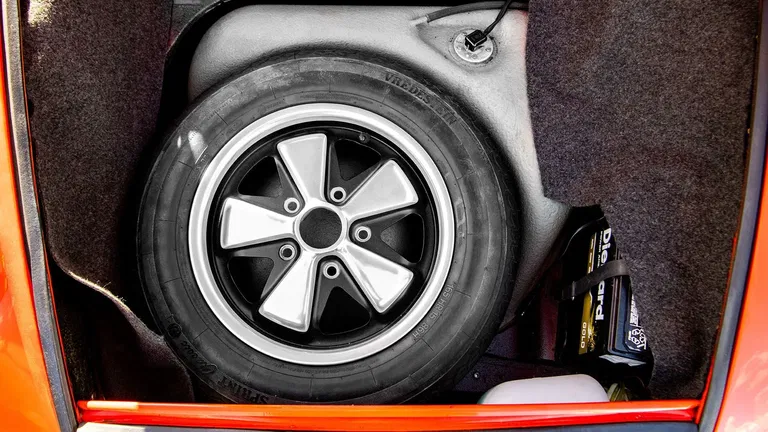 Porsche 911 S (F-Modell)