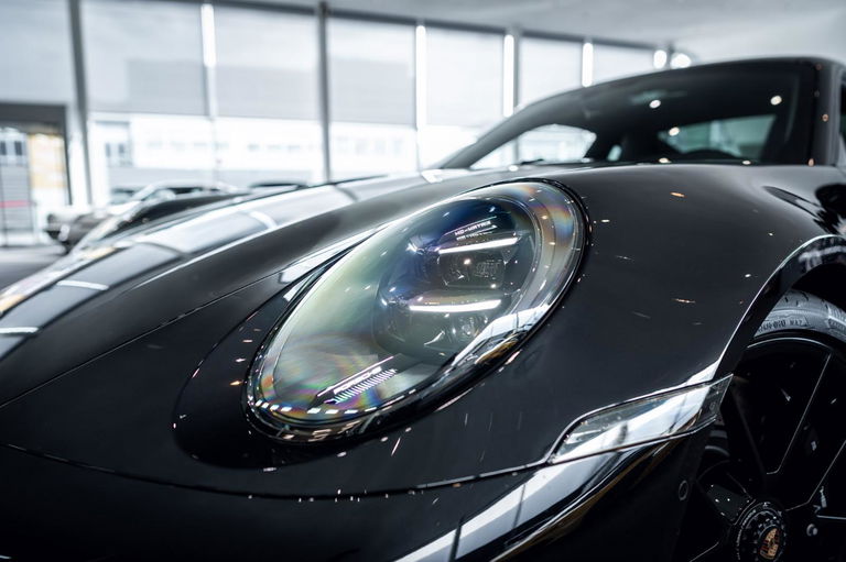 Porsche 992.2 Carrera GTS