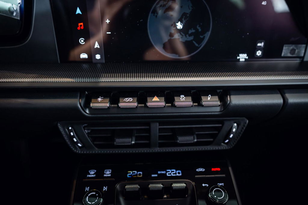 Porsche 992.2 Carrera GTS