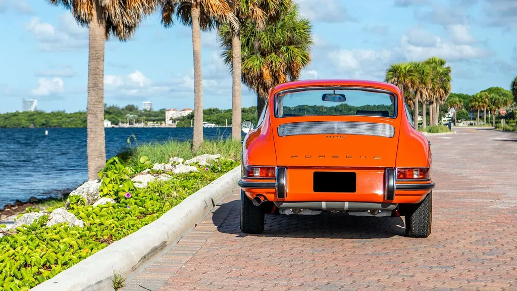 Porsche 911 S (F-Modell)