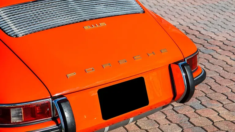 Porsche 911 S (F-Modell)