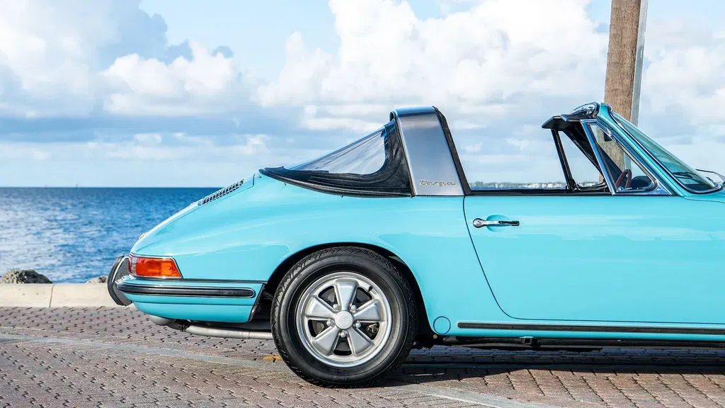 Porsche 911 S (F-Modell)