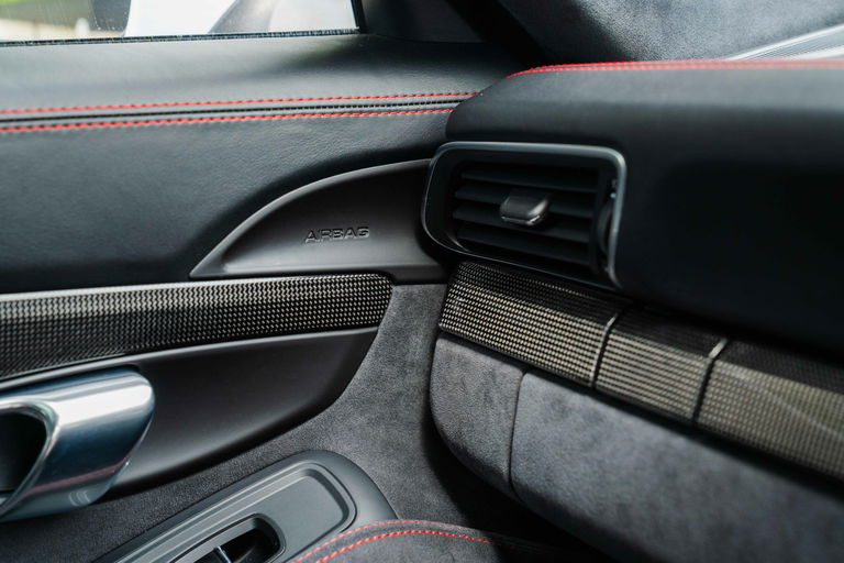 Porsche 991.2 Carrera GTS