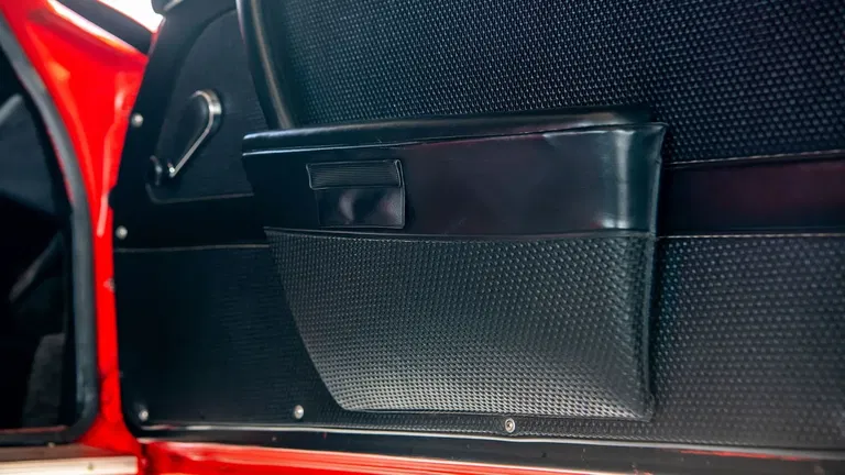 Porsche 911 S (F-Modell)