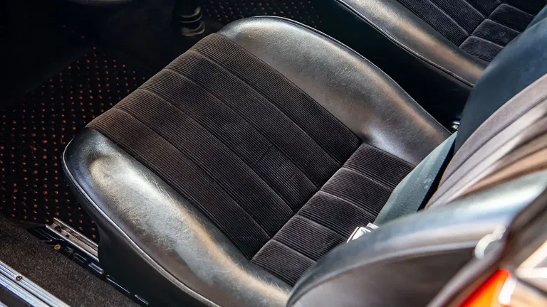 Porsche 911 S (F-Modell)