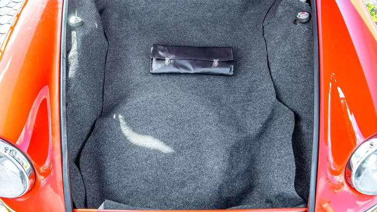 Porsche 911 S (F-Modell)