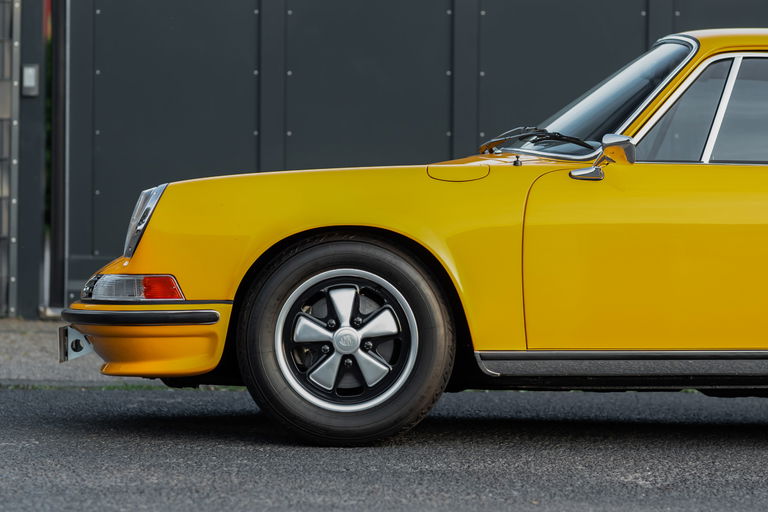 Porsche 911 S (F-Modell)