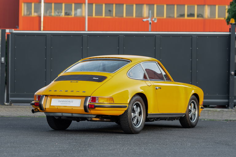 Porsche 911 S (F-Modell)