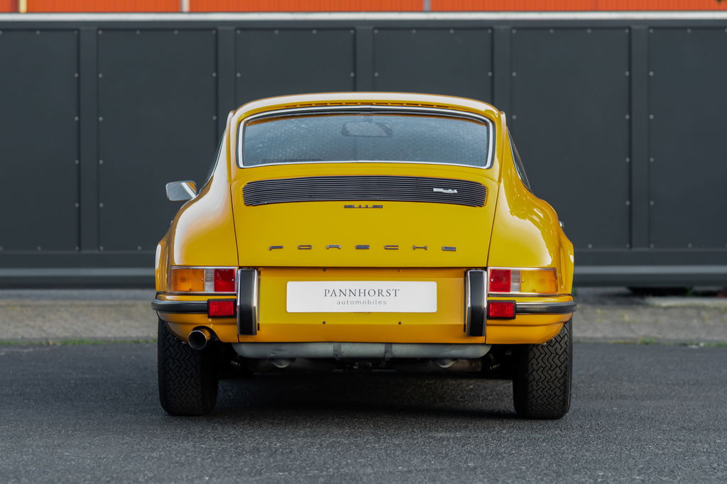 Porsche 911 S (F-Modell)