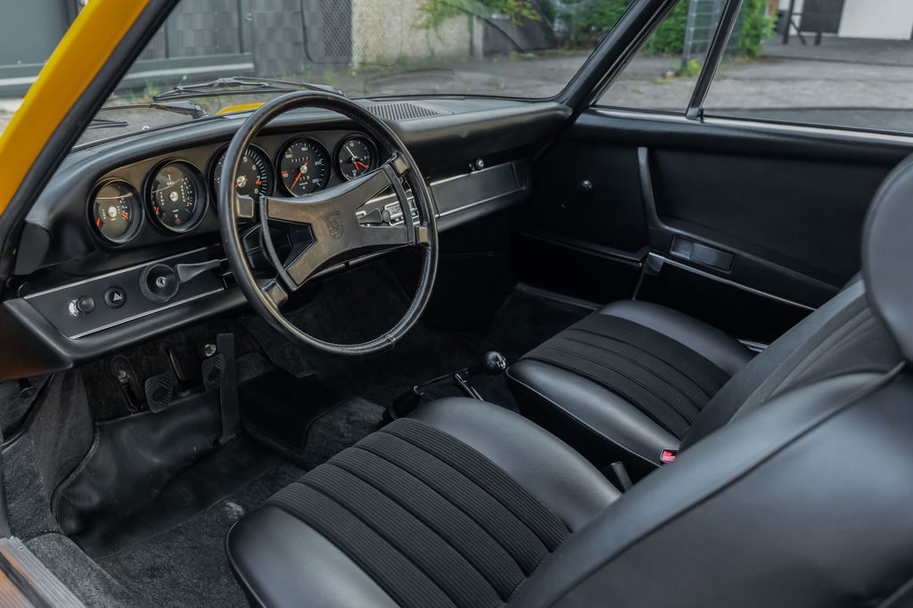 Porsche 911 S (F-Modell)